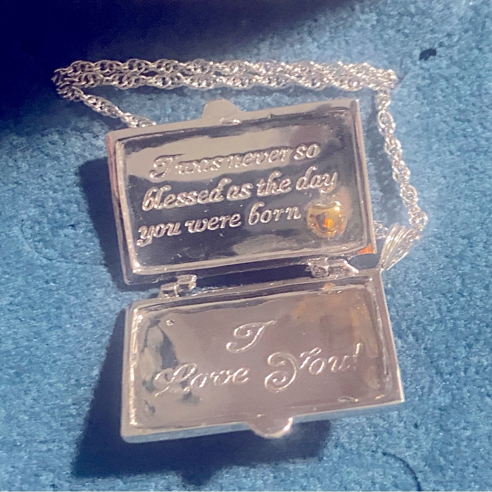 New The Bradford Exchange Dear Daughter Love Letter Silver Locket Necklace 45cm